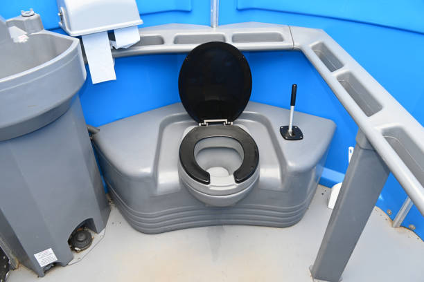 Best Portable bathroom rental  in Bellows Falls, VT